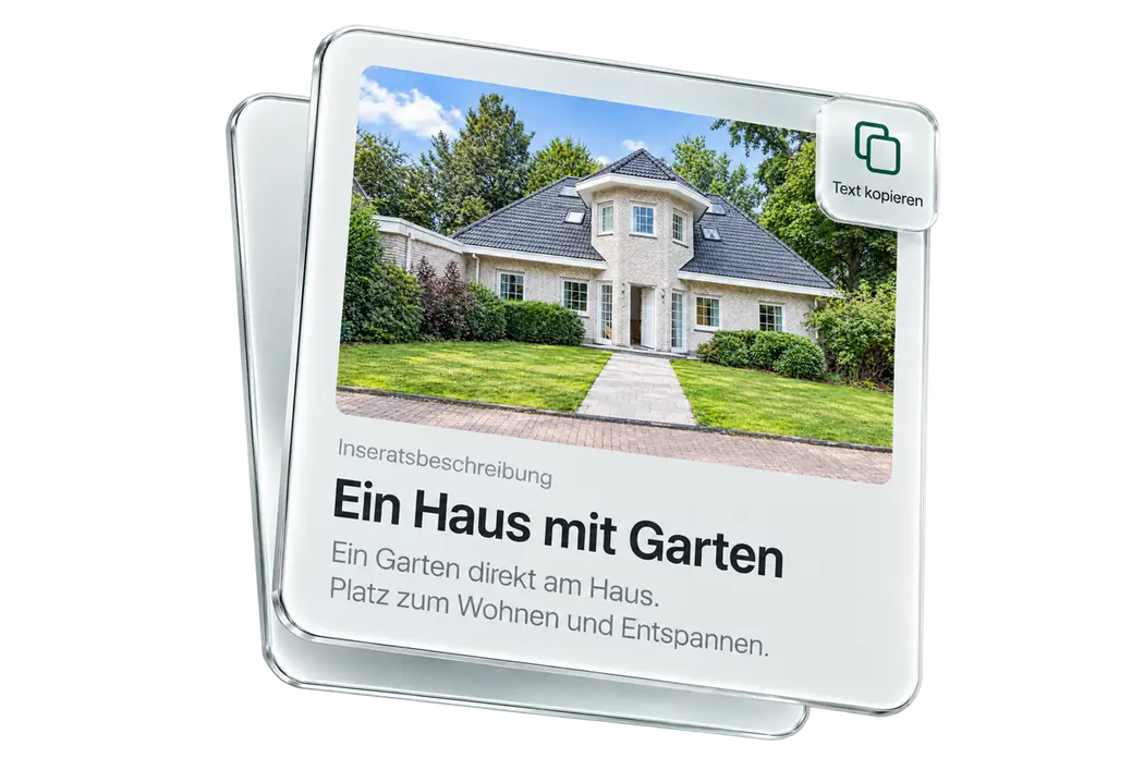 Glaskarten mit einer deutschen Inseratsbeschreibung zu einem Haus mit Garten.