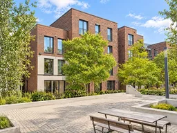 Neubau: fertiges Immobilienfoto